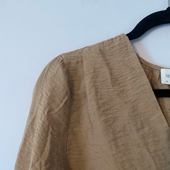 NWT Self Contrast Anthropologie Tan Brown Long Sleeve Tunic Blouse size Medium - Picture 5 of 10